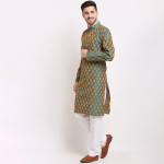 Men Green Jacquard Woven Design Kurtas