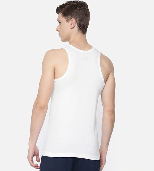 Men White Solid Innerwear Vests I661-001-P1