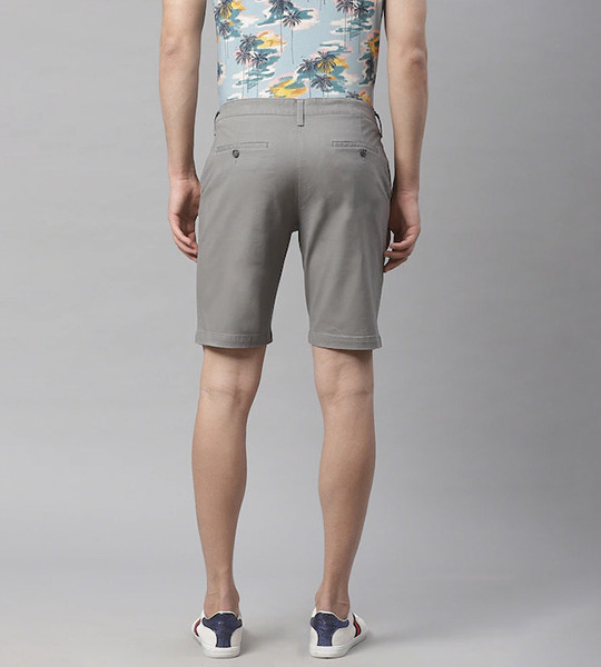 Men Grey Solid Regular Fit Chino Shorts