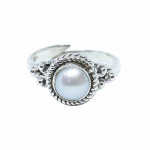 Silver-Plated White Pearls Studded Adjustable Finger Ring